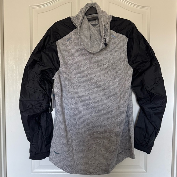 Nike Therma-Fit ADV Run Division Midlayer Shirt - Picture 10 of 12